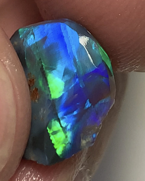 Australian Opal Semi Black Crystal Rub 4cts Extremely Saturated Vibrant Rough / Rub Super Vivid bright fires gorgeous play of colour WSC358