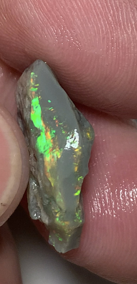 Australian Lightning Ridge Cutter Candy Select Bright Semi Black Crystal Seam Rough Opal 8cts Exotic Bright Yellow/orange dominant fires 21x11x5mm WSP58